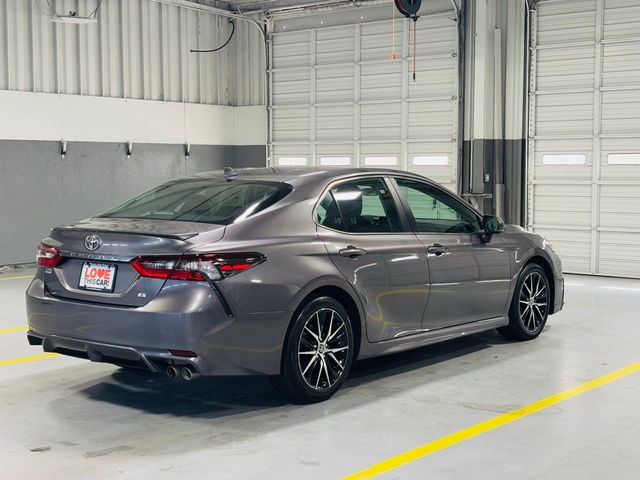 2023 Toyota Camry SE