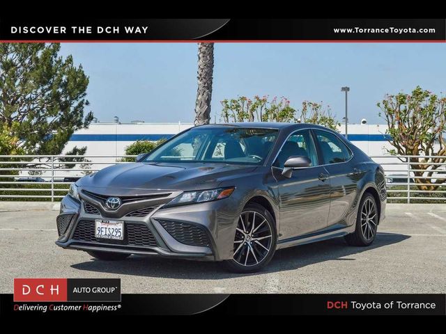 2023 Toyota Camry SE