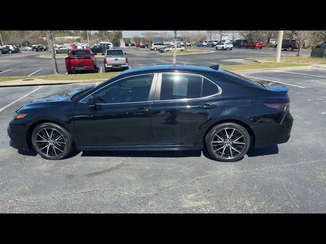 2023 Toyota Camry SE Nightshade