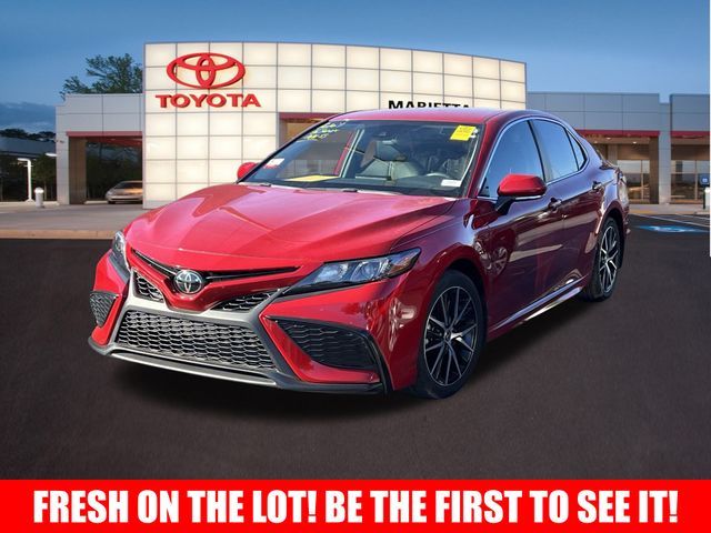 2023 Toyota Camry SE