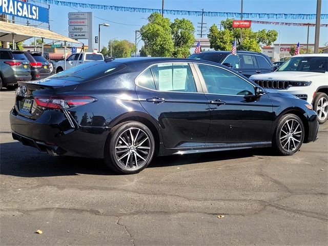 2023 Toyota Camry SE