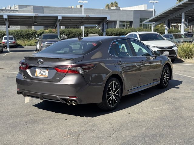 2023 Toyota Camry SE