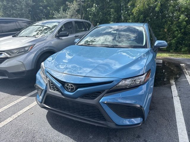 2023 Toyota Camry SE