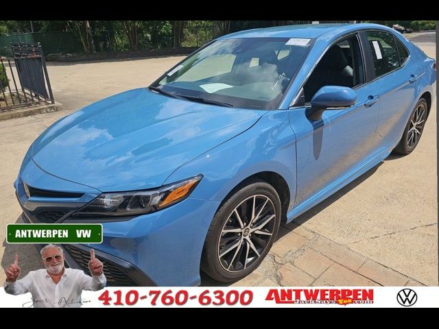 2023 Toyota Camry SE