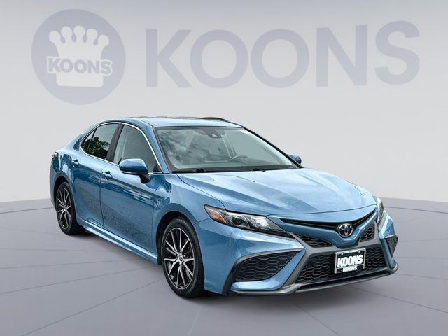 2023 Toyota Camry SE