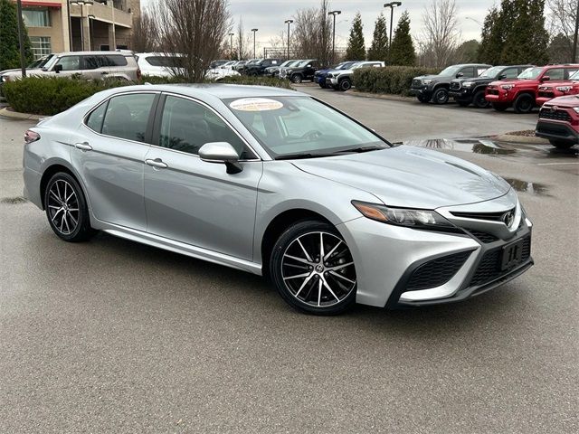 2023 Toyota Camry SE Nightshade