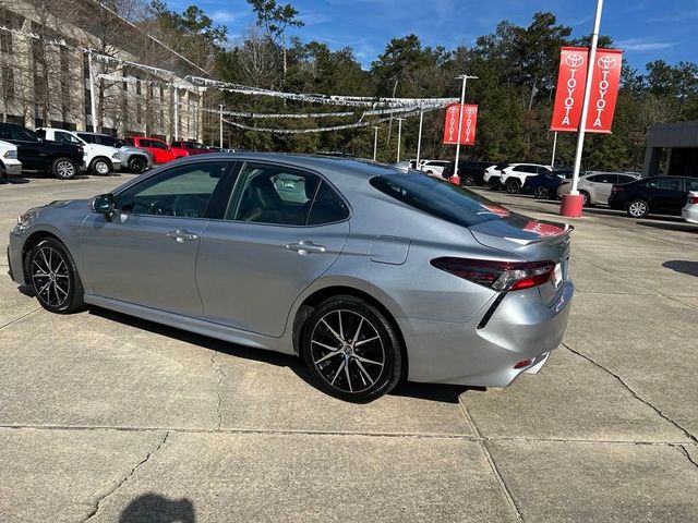 2023 Toyota Camry SE