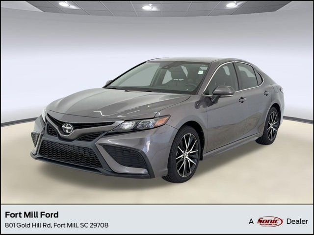 2023 Toyota Camry SE Nightshade