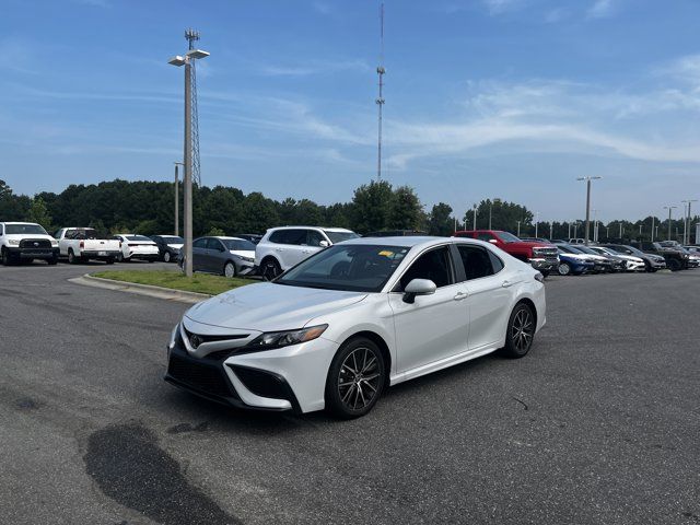 2023 Toyota Camry SE