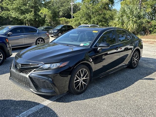 2023 Toyota Camry SE