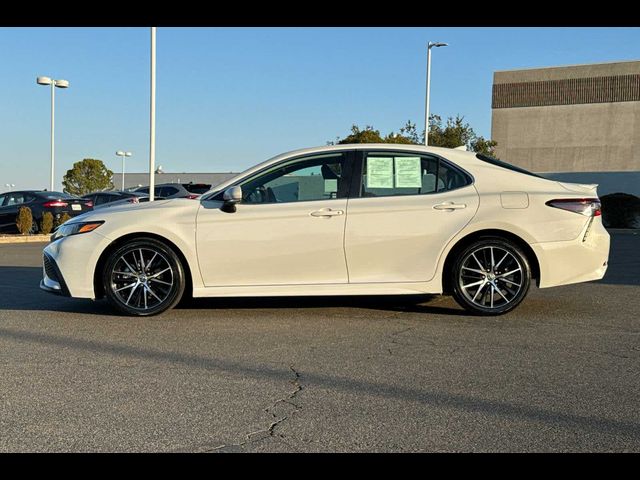 2023 Toyota Camry SE