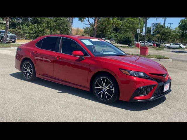 2023 Toyota Camry SE