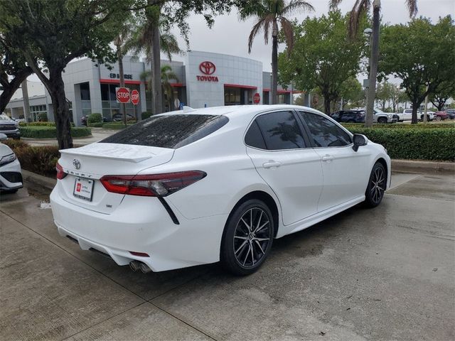 2023 Toyota Camry SE