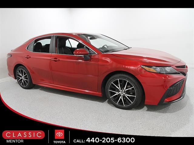 2023 Toyota Camry SE