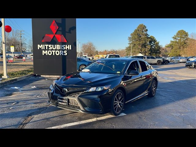 2023 Toyota Camry SE Nightshade