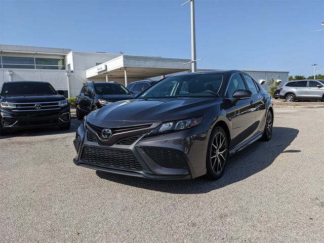 2023 Toyota Camry SE