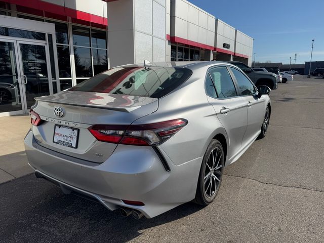 2023 Toyota Camry SE