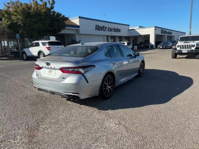 2023 Toyota Camry SE