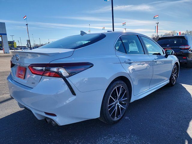 2023 Toyota Camry SE