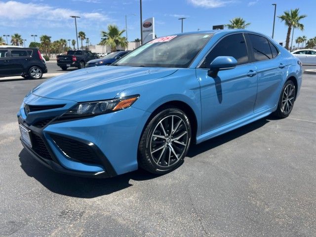 Used 2023 Toyota Camry SE For Sale in Yuma, AZ | Capital One Auto Navigator