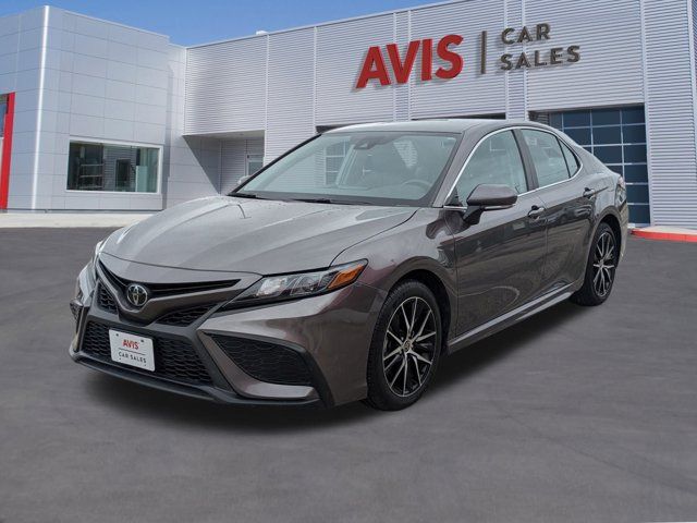 Used 2023 Toyota Camry SE For Sale in Katy, TX | Capital One Auto Navigator