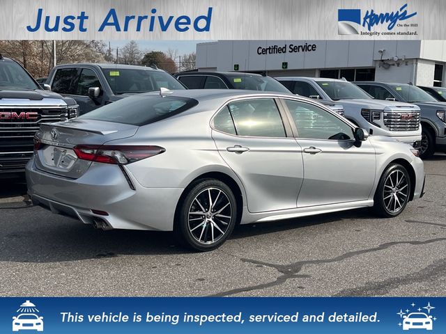 2023 Toyota Camry SE