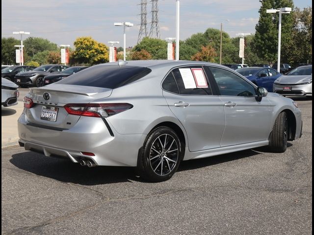 2023 Toyota Camry SE