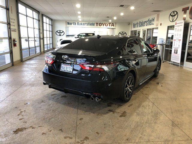 2023 Toyota Camry SE