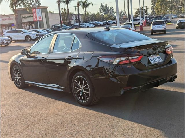 2023 Toyota Camry SE