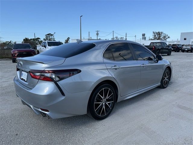 2023 Toyota Camry SE