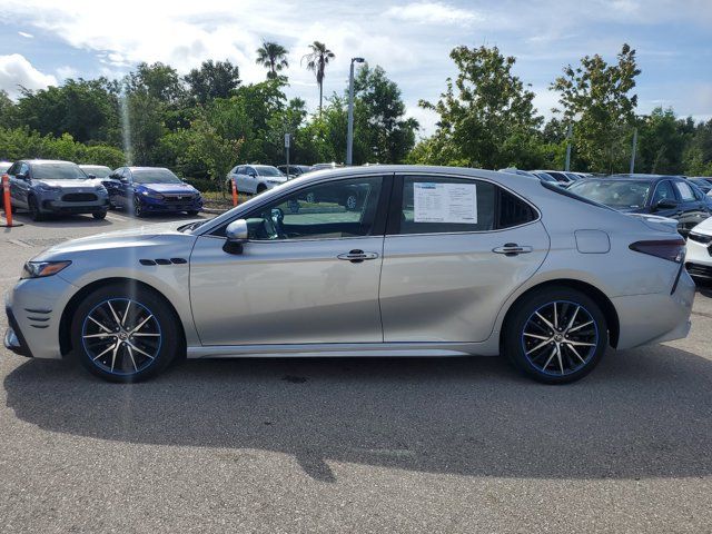 2023 Toyota Camry SE