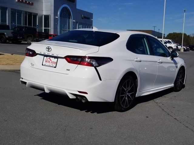 2023 Toyota Camry SE