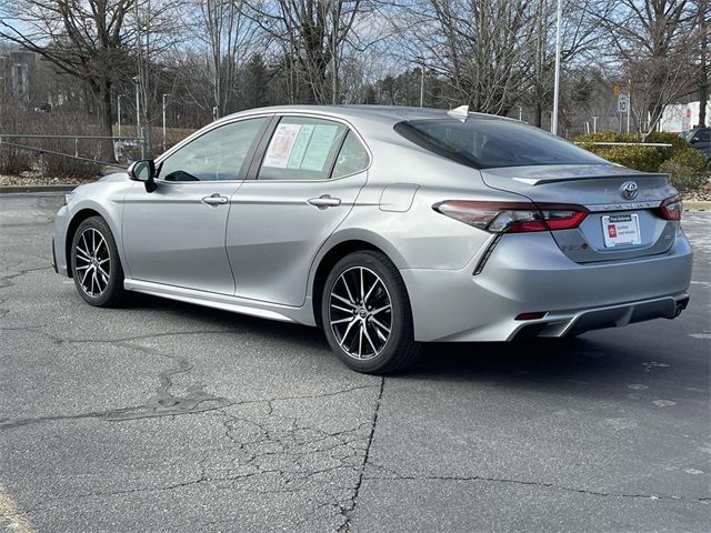 2023 Toyota Camry SE