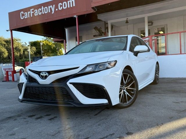 2023 Toyota Camry SE