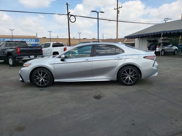 2023 Toyota Camry SE