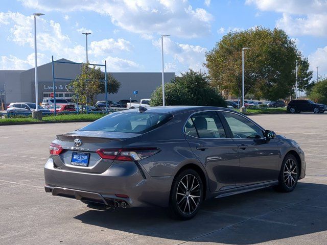 2023 Toyota Camry SE