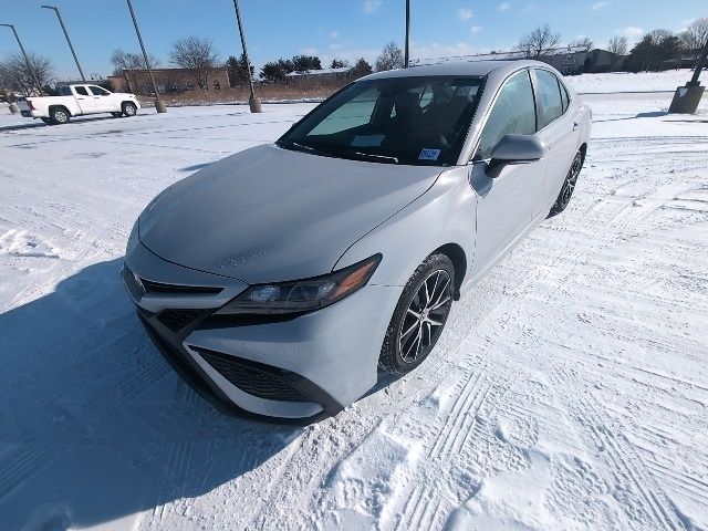 Used 2023 Toyota Camry SE For Sale in Evansville, IN | Capital One Auto ...