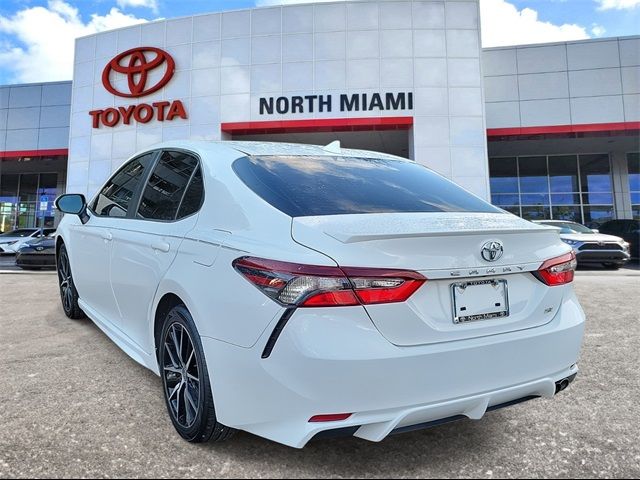 2023 Toyota Camry SE