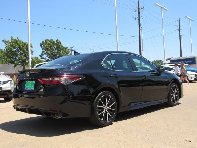 2023 Toyota Camry SE