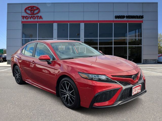 2023 Toyota Camry SE