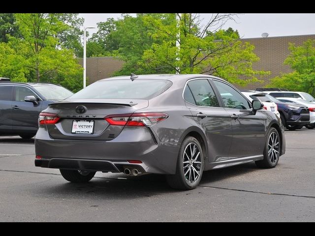 2023 Toyota Camry SE