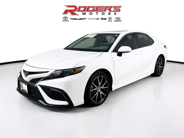 2023 Toyota Camry SE