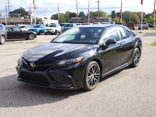 2023 Toyota Camry SE