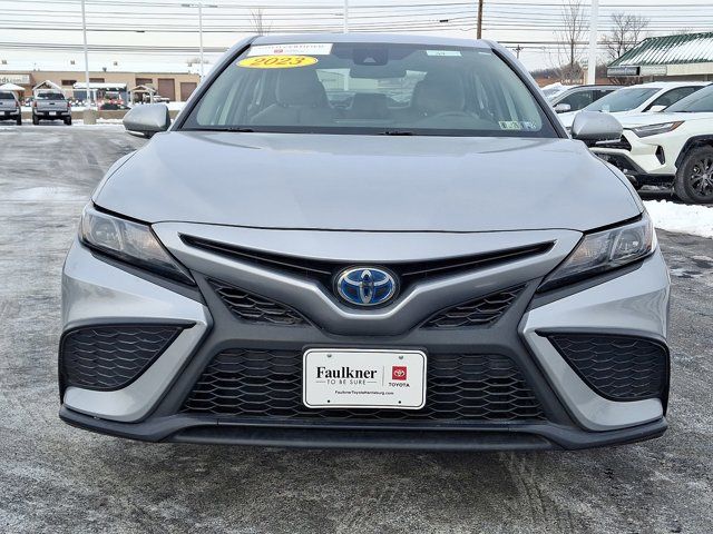 2023 Toyota Camry Hybrid SE