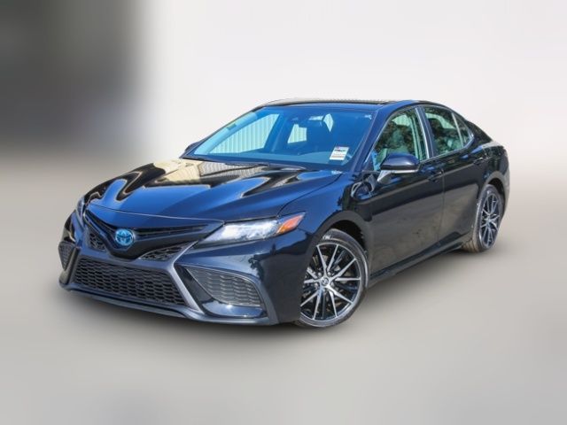 2023 Toyota Camry Hybrid SE