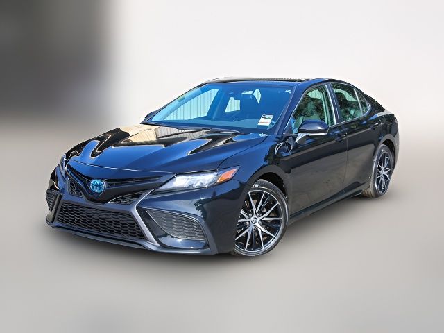 2023 Toyota Camry Hybrid SE