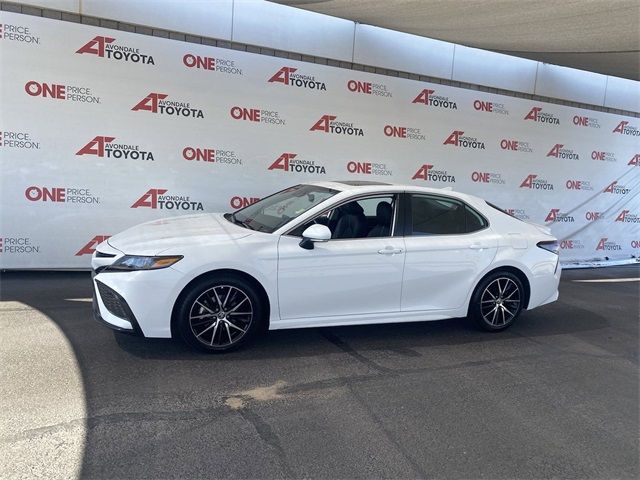 2023 Toyota Camry SE