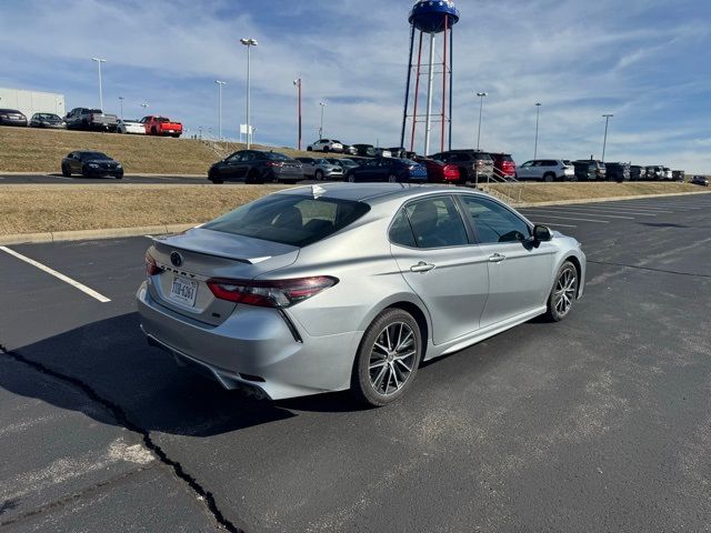 2023 Toyota Camry SE