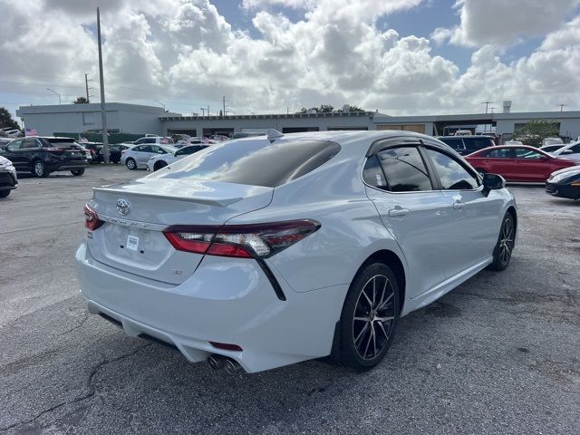 2023 Toyota Camry SE