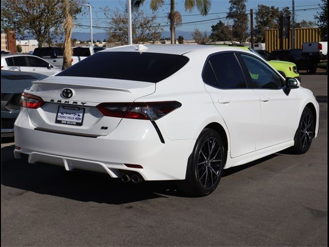 2023 Toyota Camry SE